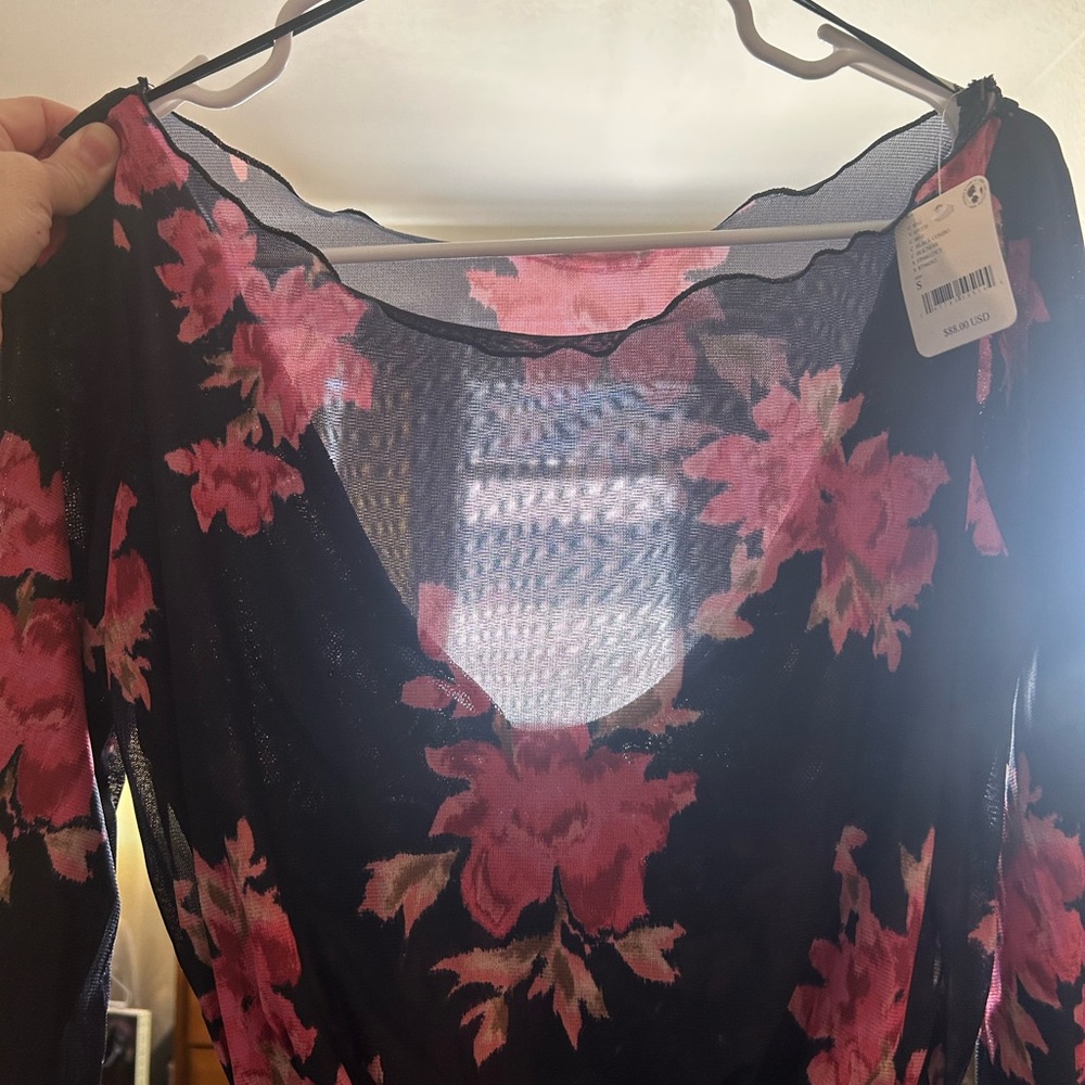 NWT Free People Red Rose Floral Bodysuit Size Small Snap gusset thong style - Picture 9 of 14